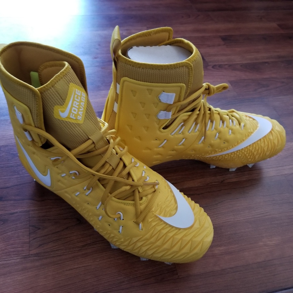 Brand New Nike Force Savage Football Cleats